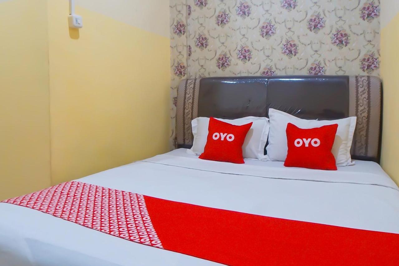 Reddoorz At Jalan Japaris Medan Hotel Ngoại thất bức ảnh